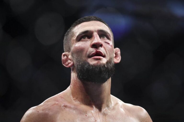 Khamzat Chimaev défie Alex Pereira : l&rsquo;analyse de Daniel Cormier et Chael Sonnens