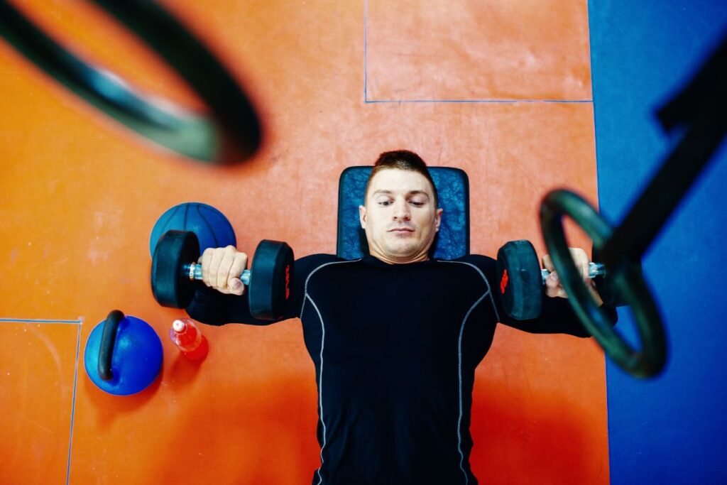 exercice interieur pectoraux (6)