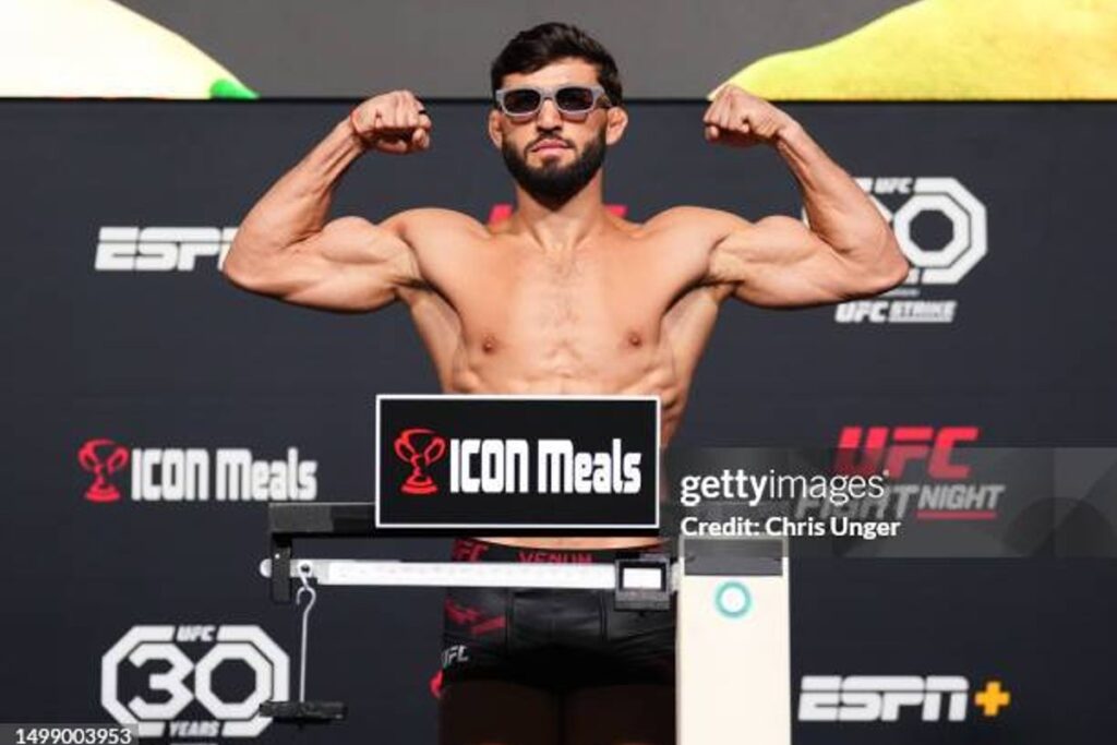 arman tsarukyan prochain combat (1)