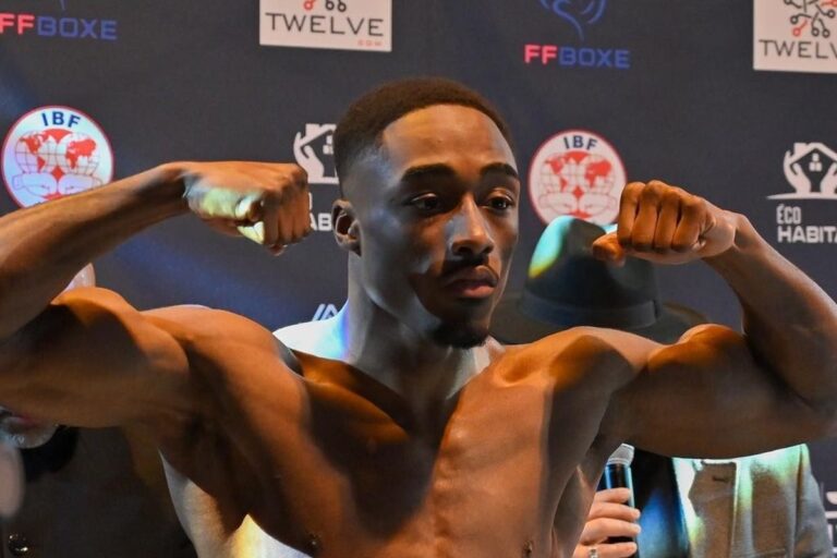 Quel est le salaire de Bakary Samake : Revenus, gains et stratégie financière du prodige français