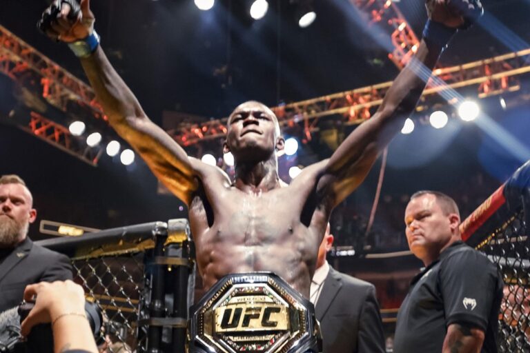 Israel Adesanya : analyse complète de ses records UFC