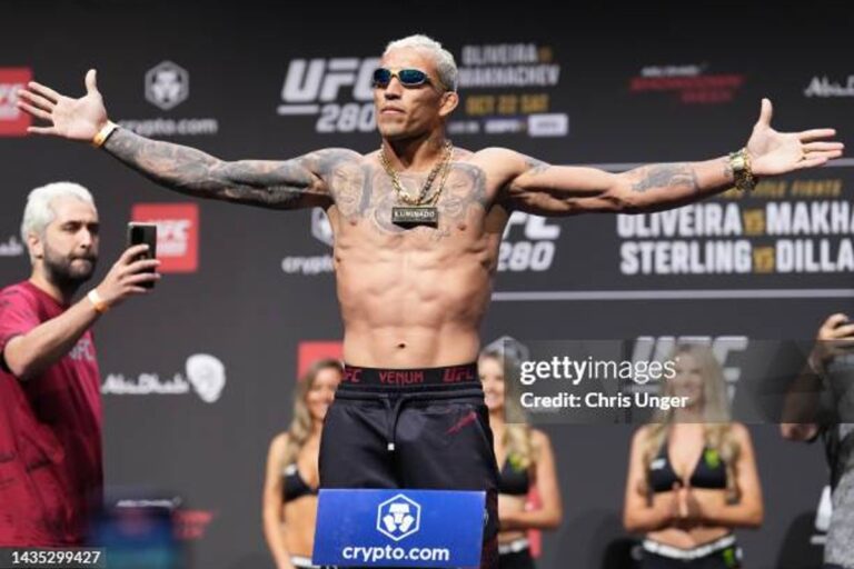 Charles Oliveira : quelles sont les estimations de son salaire à l&rsquo;UFC ?