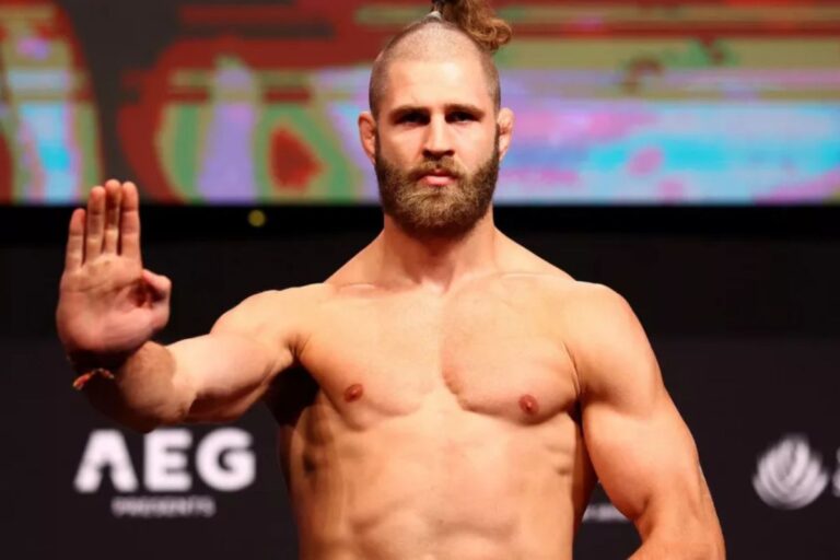 UFC 327 : Où regarder en live streaming en direct ?